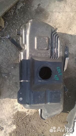 Бензобак на mitsubishi colt Z34А evro