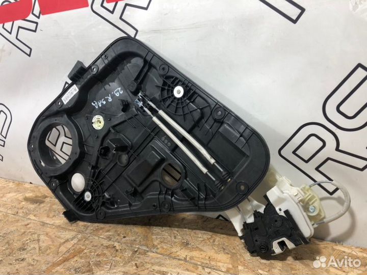 Стеклоподъемник задний правый Kia Soul 2 Рестайл