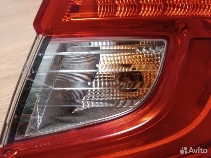 Honda accord 10 задний фонарь