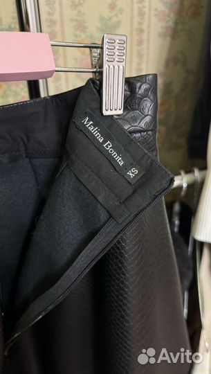 Юбка шорты из плотной рильефной эко кожи