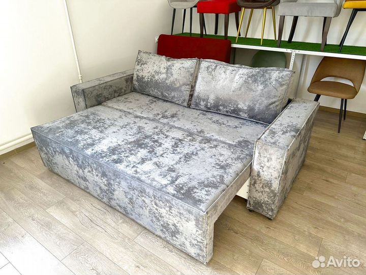 Диван новый