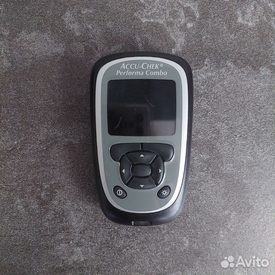 Пульт для помпы Акку-Чек Комбо
