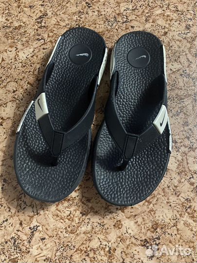 Женская обувь