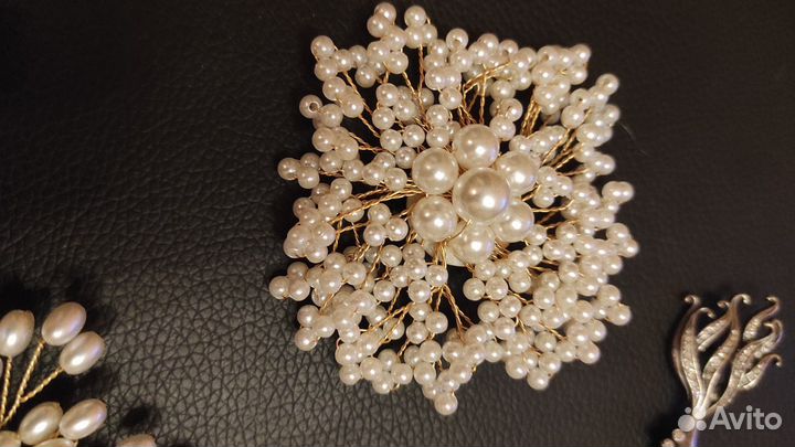 Женская брошь новая