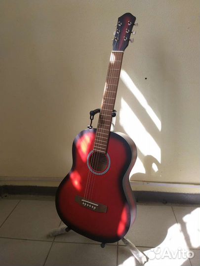 Гитара акустика
