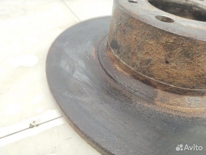 Диск тормозной передний Лада 2107 1 2000