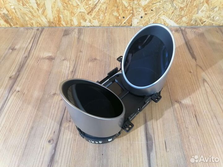 Hyundai ix35 ix 35 Щиток панель приборов