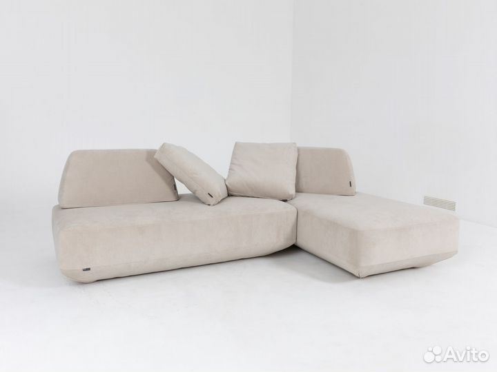 Диван со спальным местом 4400х1800 мм