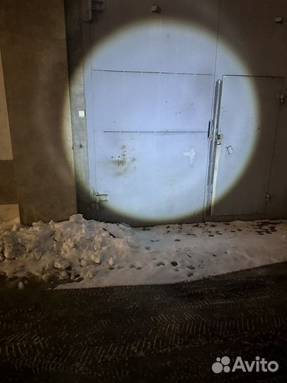 Фонарь налобный аккумуляторный