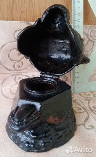 Каслинское литье Чернильница голова медведя