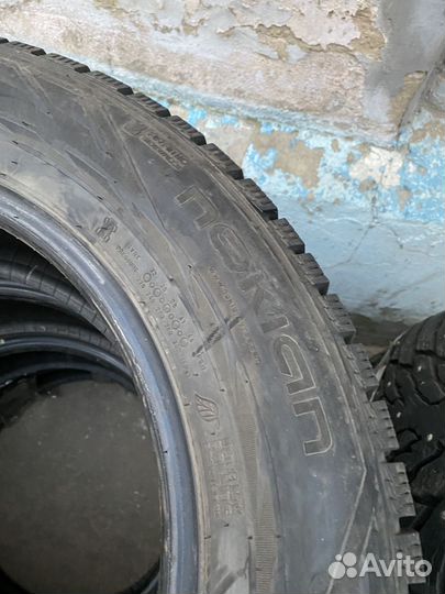 Nokian Tyres Hakkapeliitta R2 SUV 215/65 R17