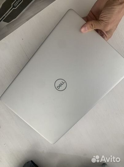 Ноутбук Dell inspiron 5370