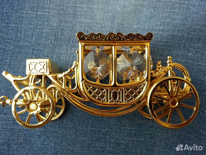 Карета Сваровски