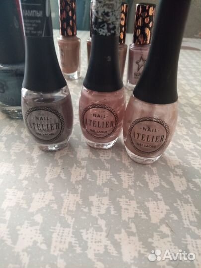 Лак для ногтей пакетом