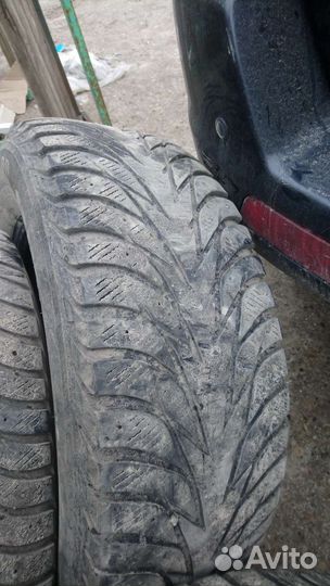 Yokohama Ice Guard Stud IG55 255/65 R17