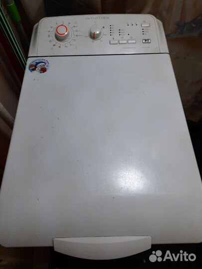 Стиральная машина с вертикальной загрузкой