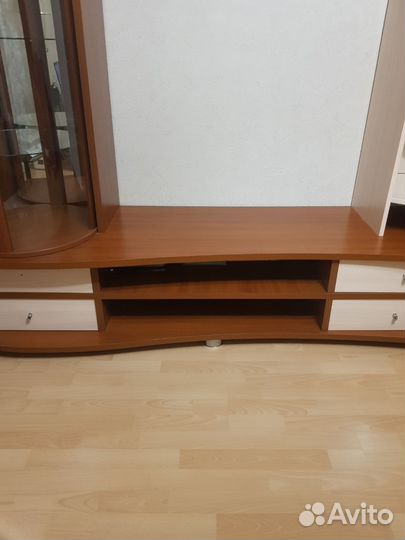 Стенка в гостиную бу