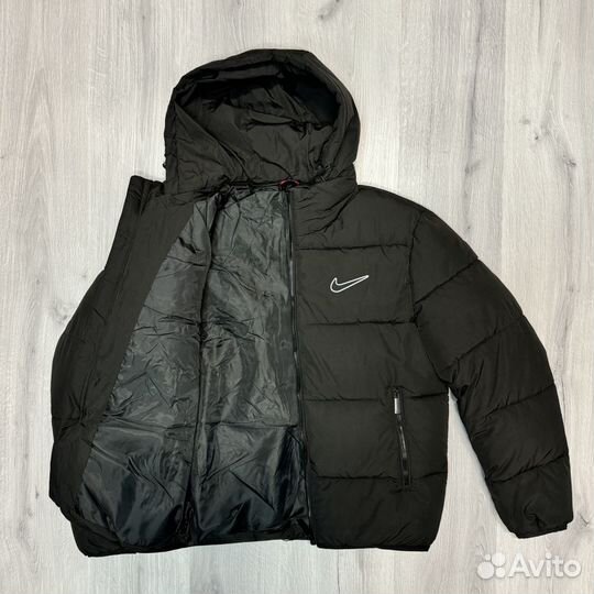 Куртка зимняя Nike черная