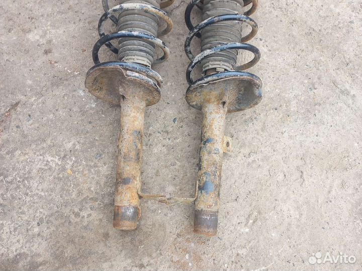 Форд фокус 1 передние стойки амортизатора