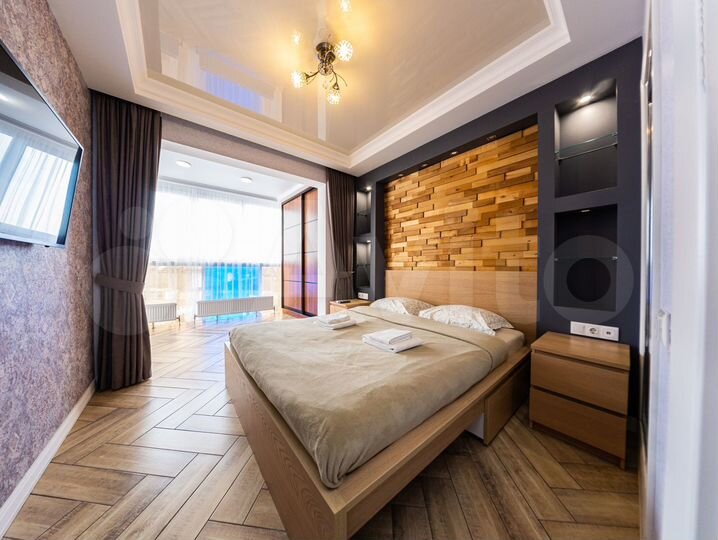 2-к. квартира, 76 м², 10/15 эт.