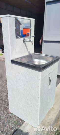 Умывальник дачный