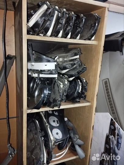 Renault Logan щиток приборов