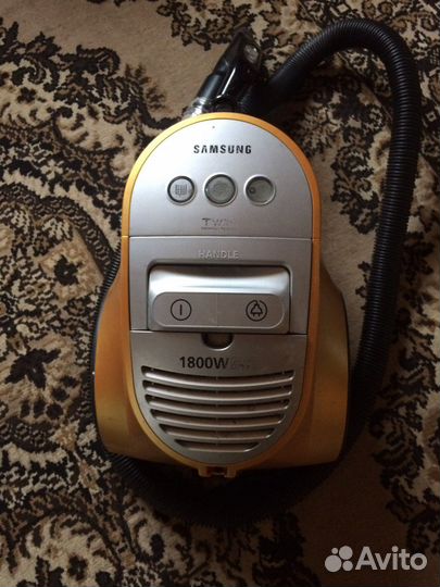 Пылесос Samsung 1800W