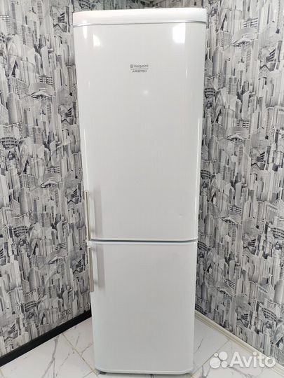 Холодильник бу с гарантией Ariston