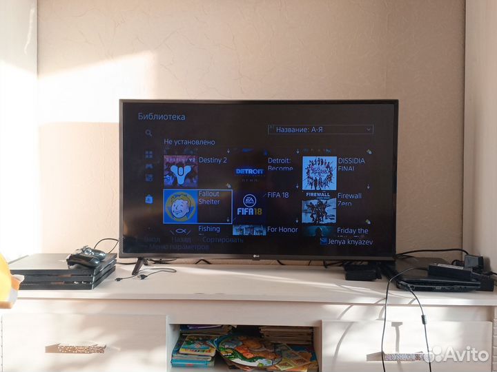 Sony playstation 4 PS4 pro 1tb с играми