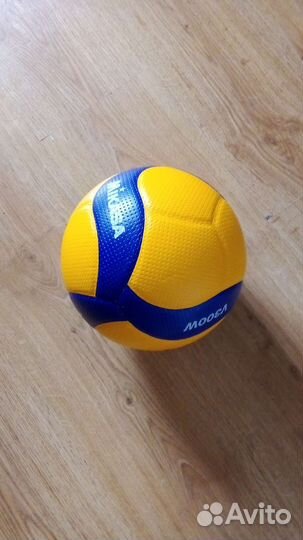 Волейбольный мяч оригинал 300