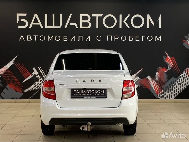 LADA Granta 1.6 МТ, 2021, 45 076 км