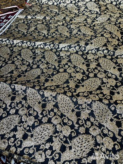 Старинная ткань