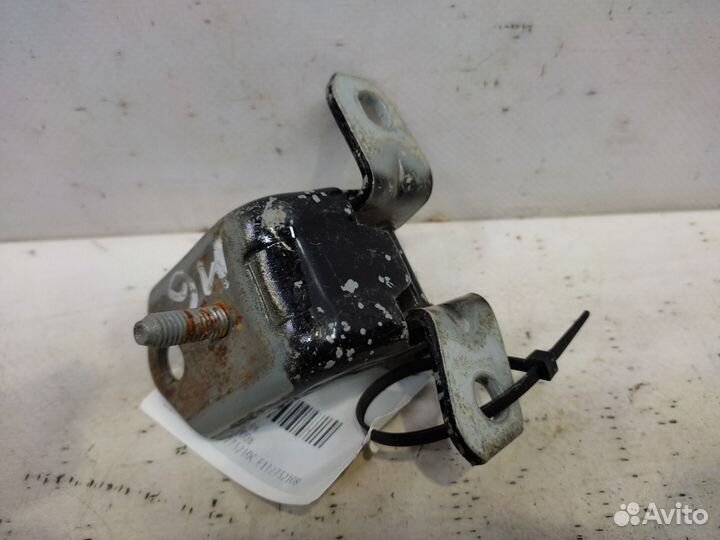 Петля двери задняя левая Mazda 6 GG 2002-2008