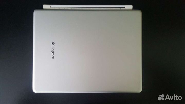 Внешняя клавиатура Logitech