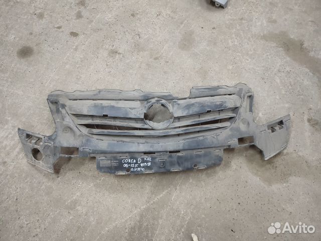 Решетка радиатора Opel Corsa D