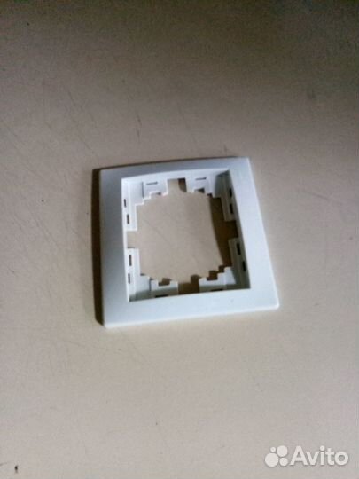 Мебельная фурнитура