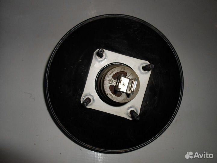 Усилитель тормозов вакуумный