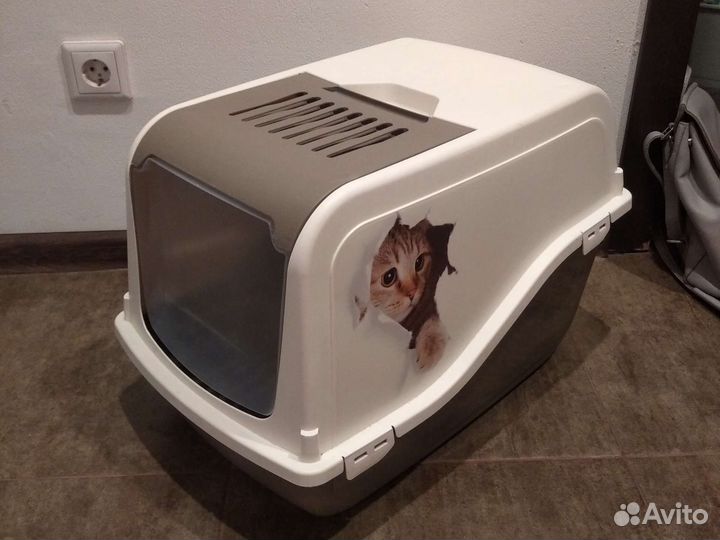 Закрытый лоток для кошек