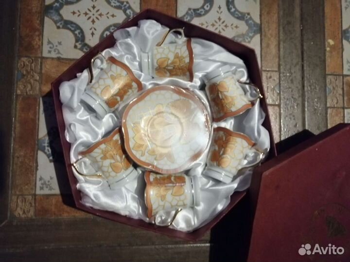 Чайный сервиз, кофейный набор