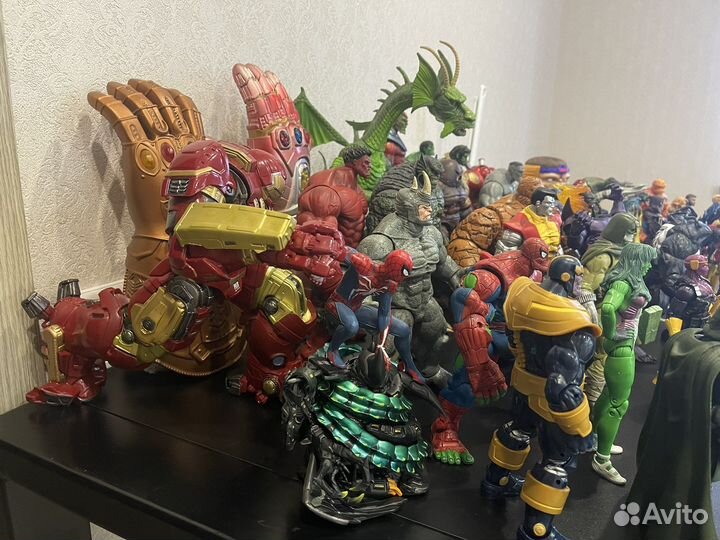 Фигурки Marvel legend, Diamond Select, Toy Biz