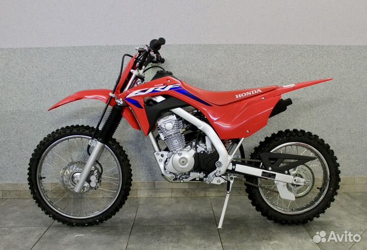 Новый мотоцикл honda CRF125F
