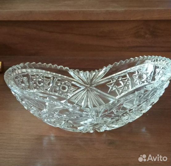 Хрустальные салатники, конфетница(не отправляю)