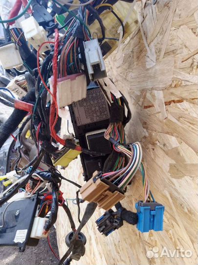 Проводака салонная Volvo S40 98-04