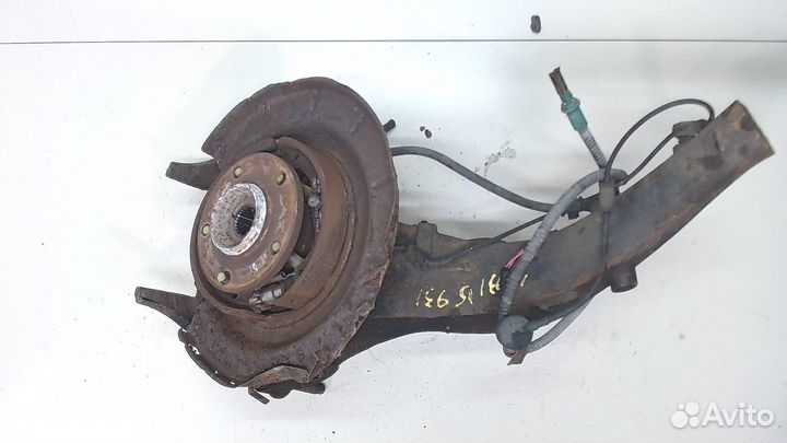 Ступица (кулак, цапфа) Ford Escape, 2006