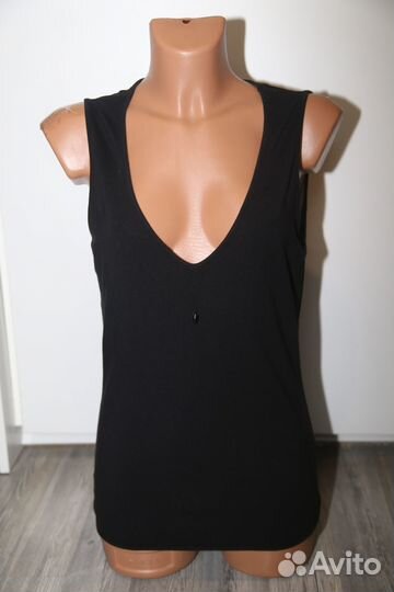 Топ Versace оригинал на 42-44, спинка-сетка