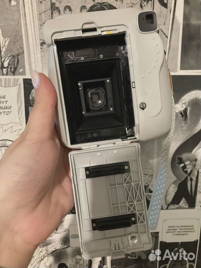 Polaroid instax mini