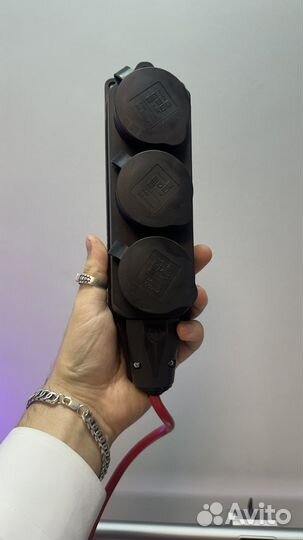 Сетевой фильтр с защитой от влаги