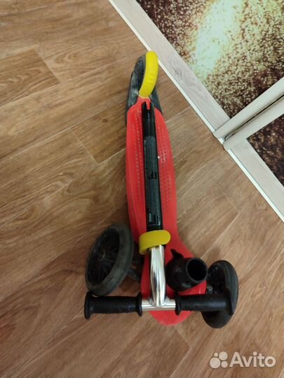 Детский 3х колёсный самокат oxelo b1