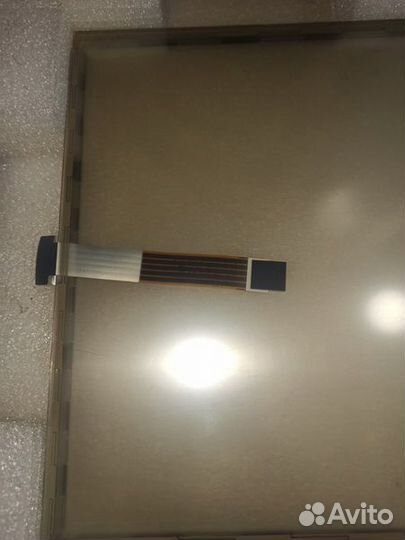 Тачскрин: стекло и контроллер USB, 17,3 дюйма