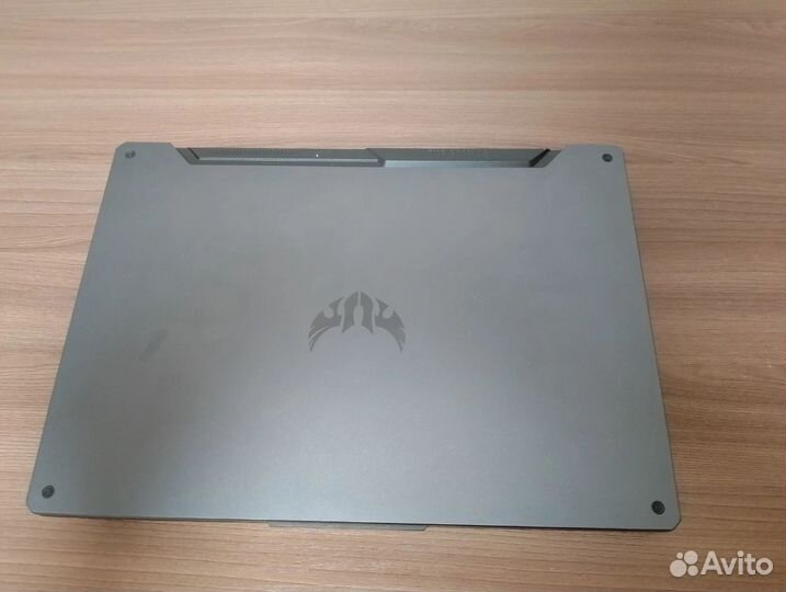 Ноутбук asus